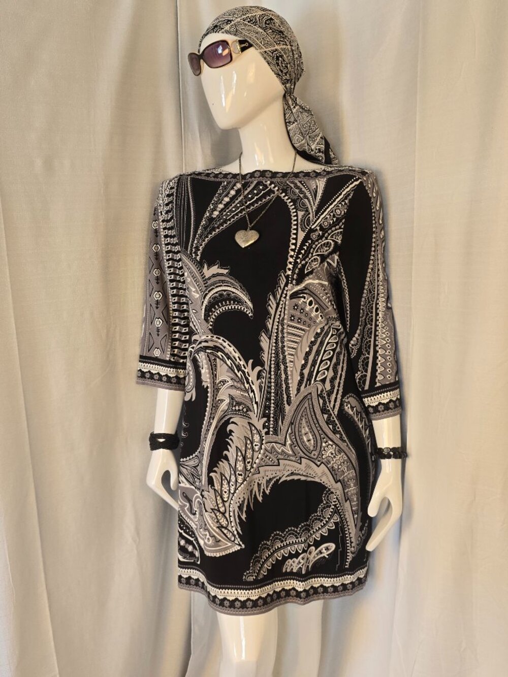 Eci New York Black and White Paisley Style Three Quarter Sleeve Dress Size XXL